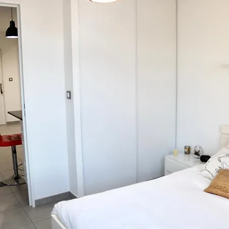 Апартаменты T2 Moderne, Vintage & Cosy