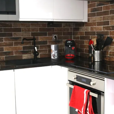 T2 Moderne, Vintage & Cosy Апартаменты *