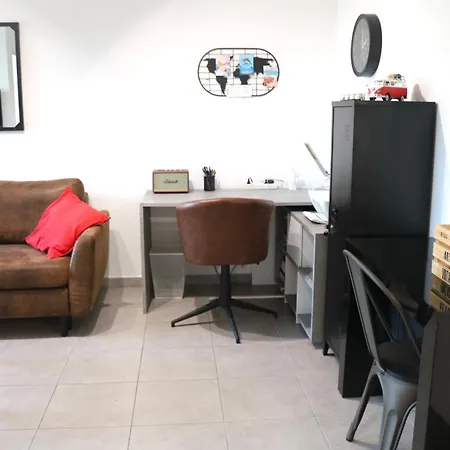 Апартаменты T2 Moderne, Vintage & Cosy Сет